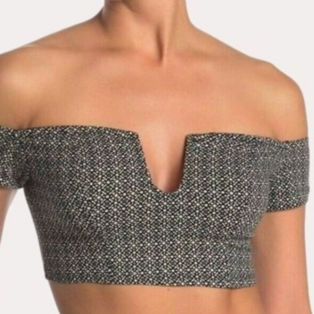 Off-Shoulder Black and White Women's Top